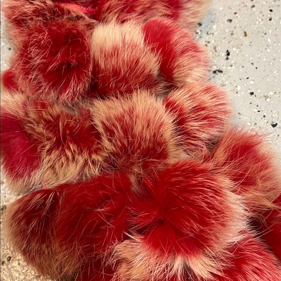 POM POM DYED RABBIT FUR SCARF NECK WARMER RED TAN - Picture 11 of 12
